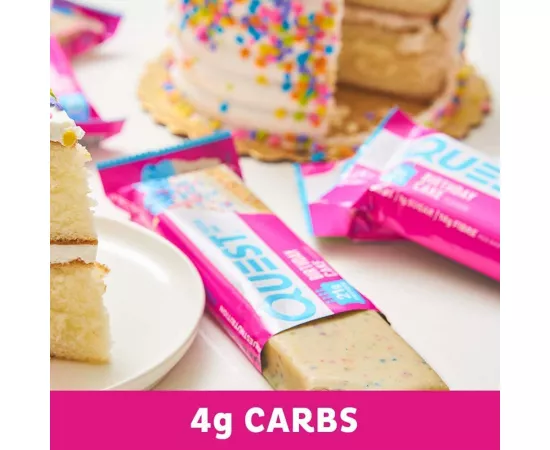  بار البروتين بنكهة كعكة عيد الميلاد من كويست نيوتريشن 