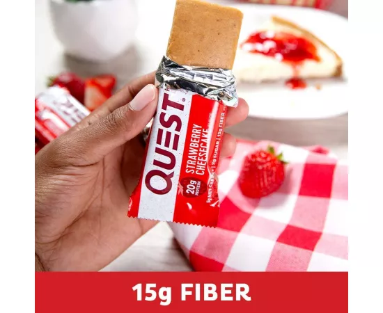  بار البروتين بنكهة تشيز كيك الفراولة من كويست نيوتريشن 