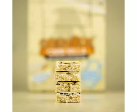 ألواح كارب كيلا بالشوكولا البيضاء والكوكيز من جرينايد