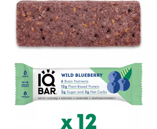 بار البروتين بنكهة التوت البري من آي كيو بار  12 X 45g